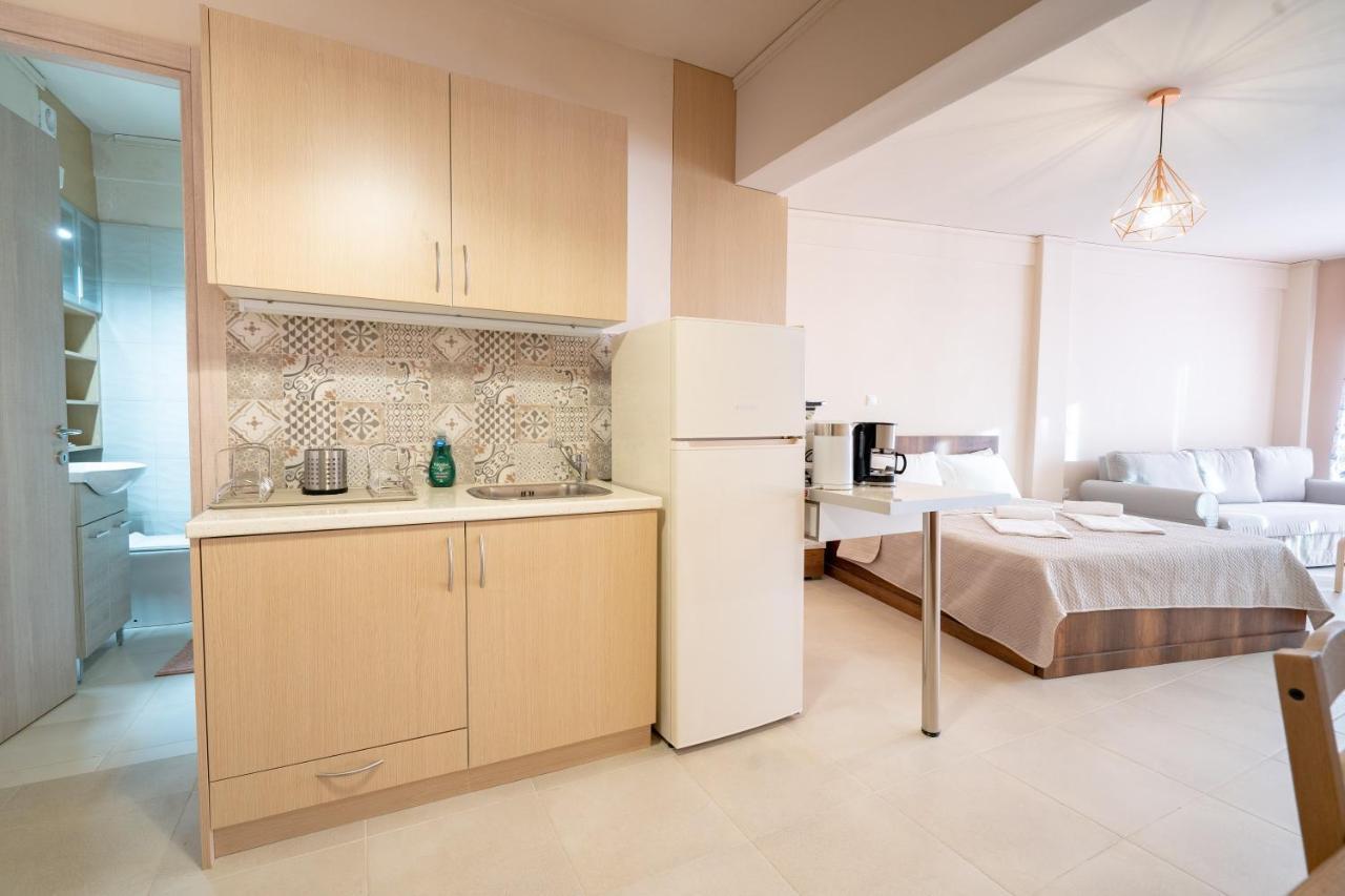 Monastiraki Metro Station Studio For 4 Persons Athene Buitenkant foto