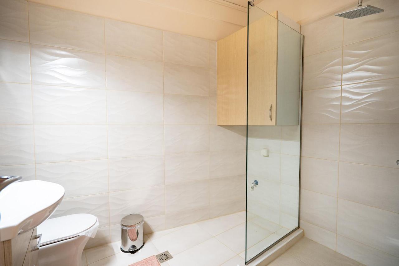Monastiraki Metro Station Studio For 4 Persons Athene Buitenkant foto