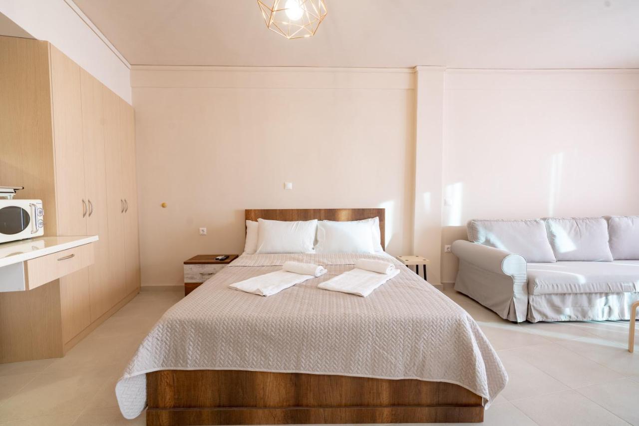 Monastiraki Metro Station Studio For 4 Persons Athene Buitenkant foto